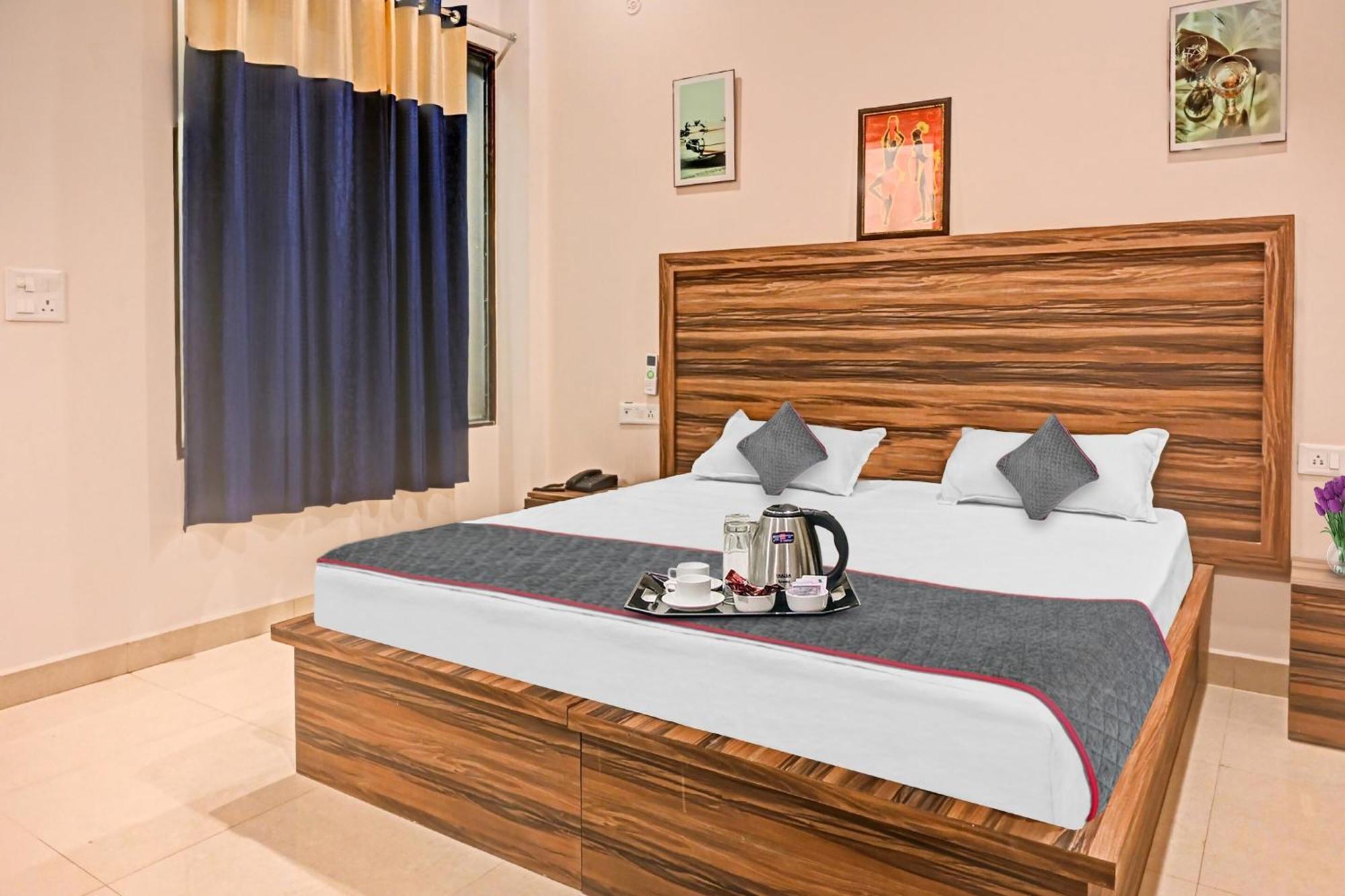 Sangam International Group Of Hotels Allāhābād Junction Exteriör bild